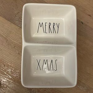 Rae Dunn Magenta MERRY CHRISTMAS Candy or Nut  Dish NWT Artisan Collection